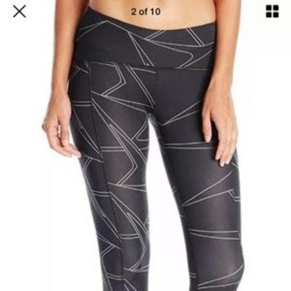 oiselle Pants - OISELLE Boomerang Leggings Grey Black Small